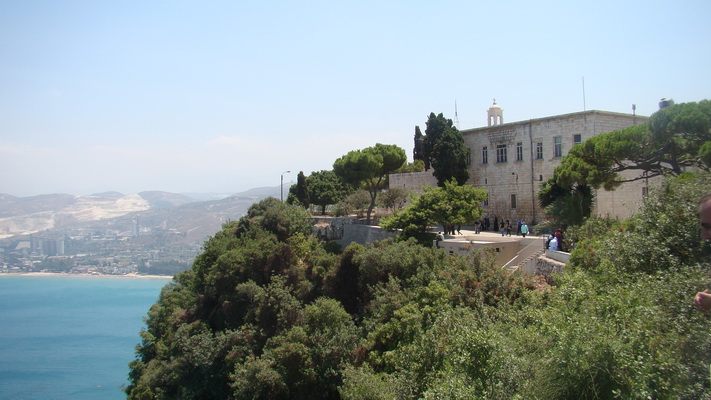 Manastir Nourieh
              (Nurije=Svetlost)