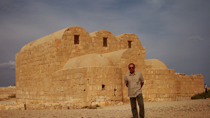 Qasr Amra-
              palata Amra